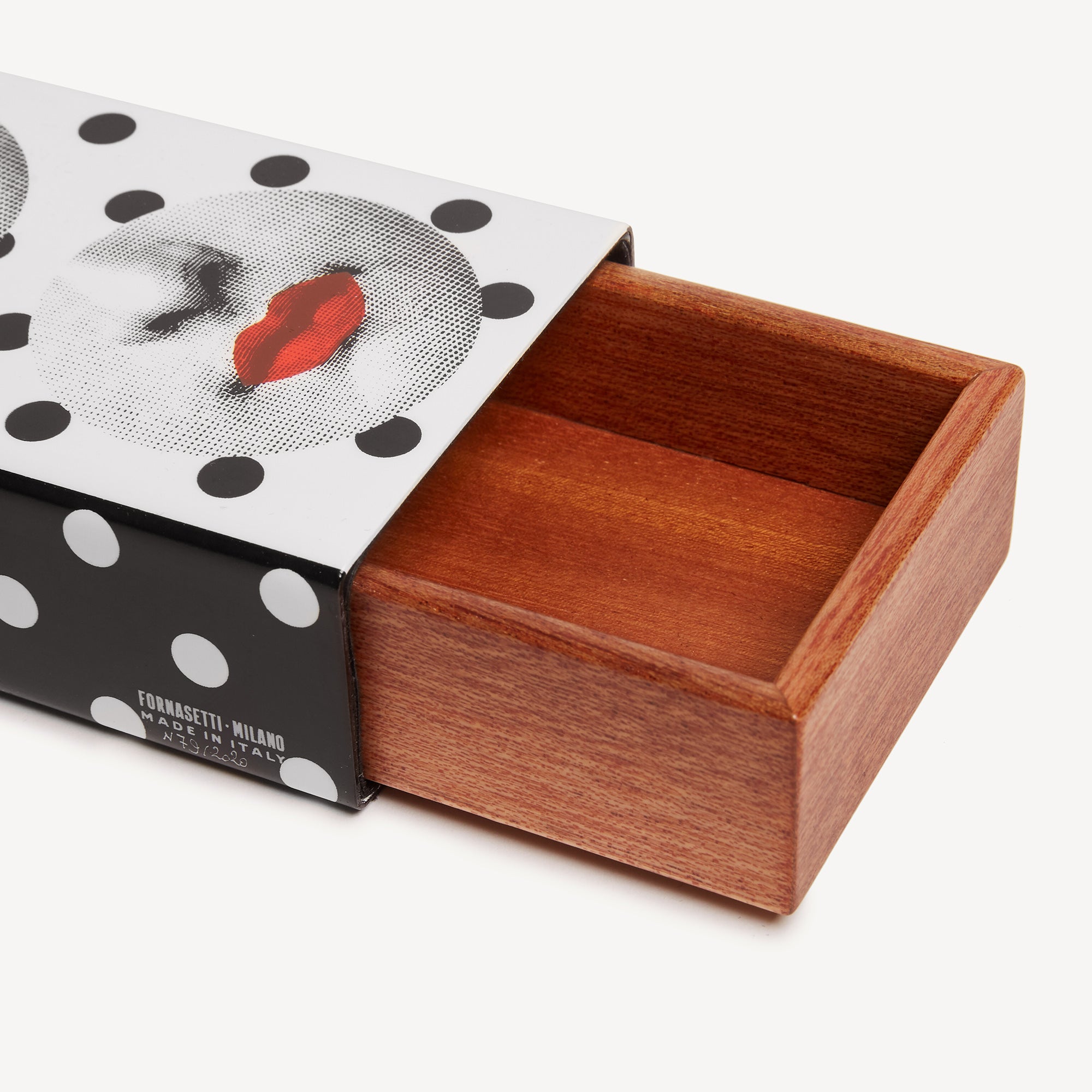 Box Comme des Fornà