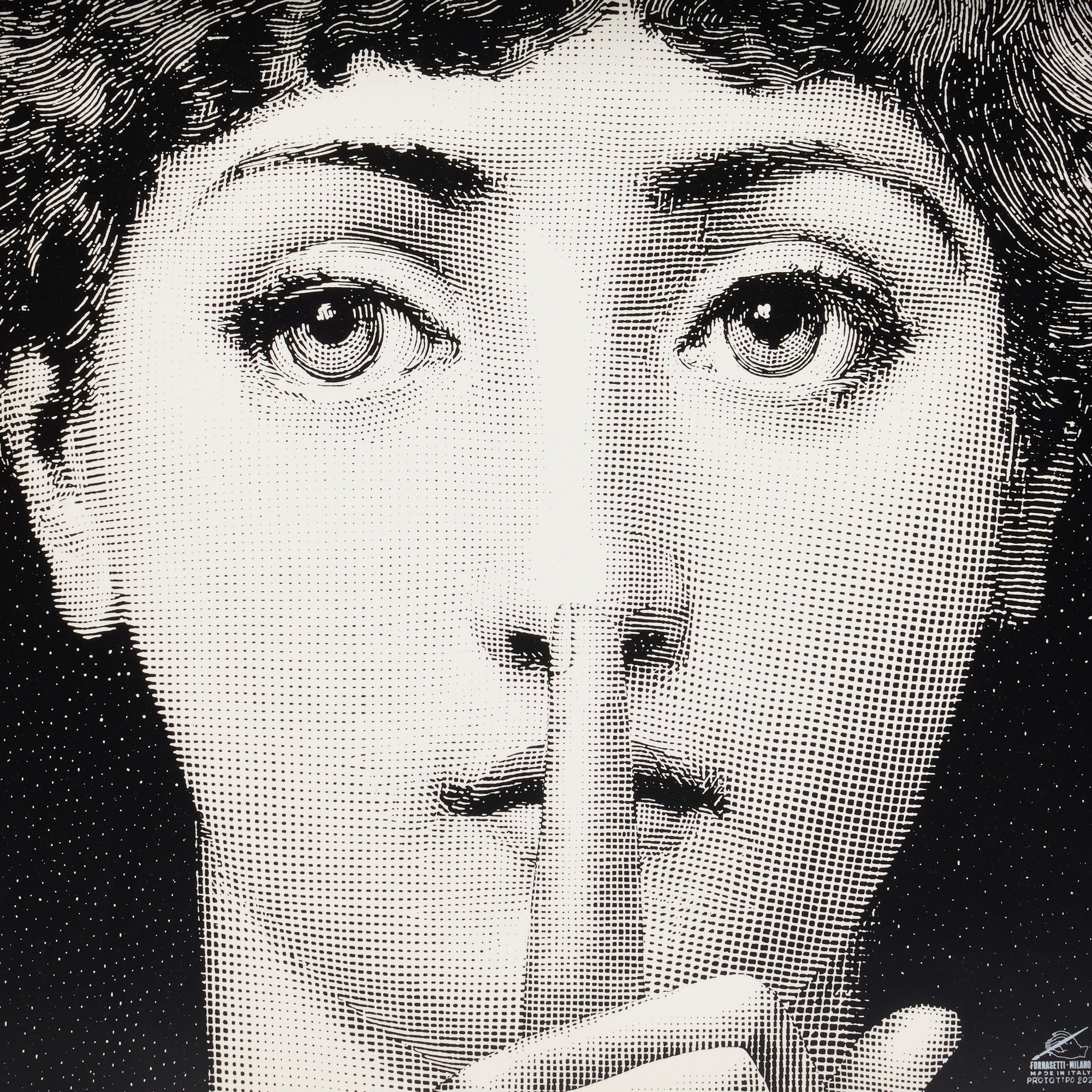 Decorative panel Silenzio in White/Black | Fornasetti