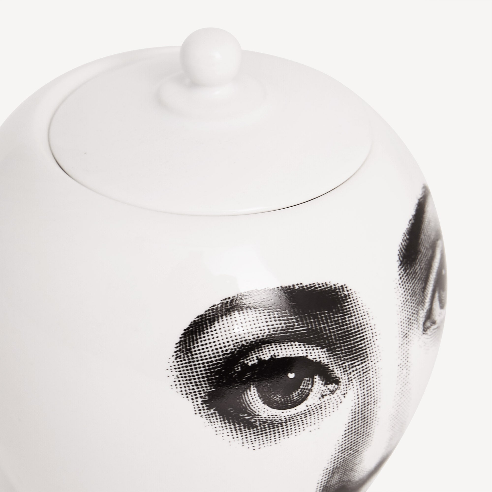 Fornasetti Antipatico Vase - Thumbnail 5