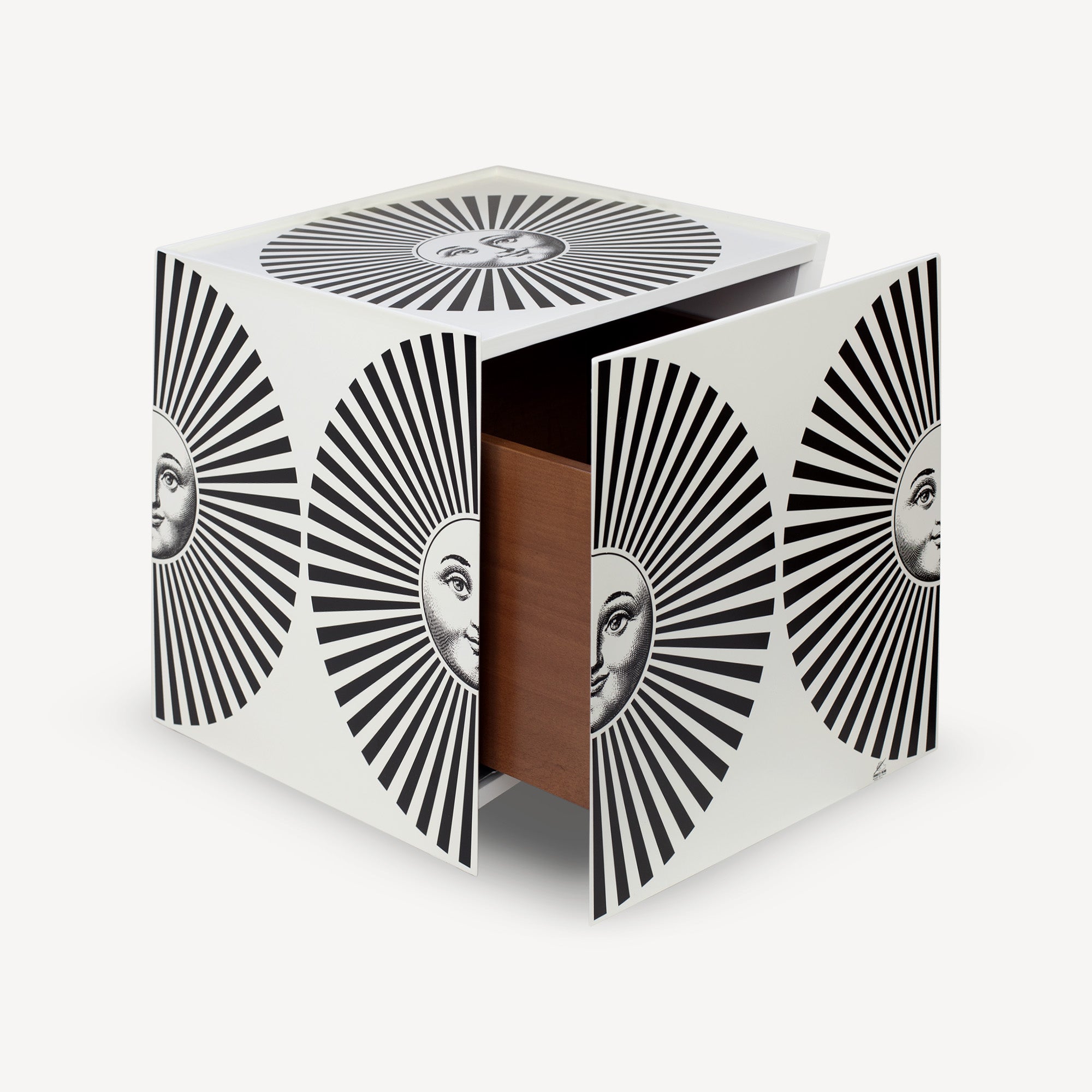 Cube with drawer Sole Raggiante