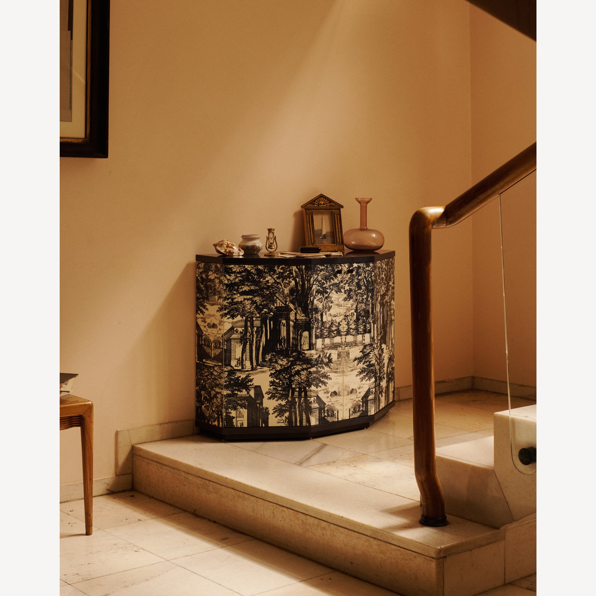 Small cabinet polyhedric Giardino Settecentesco