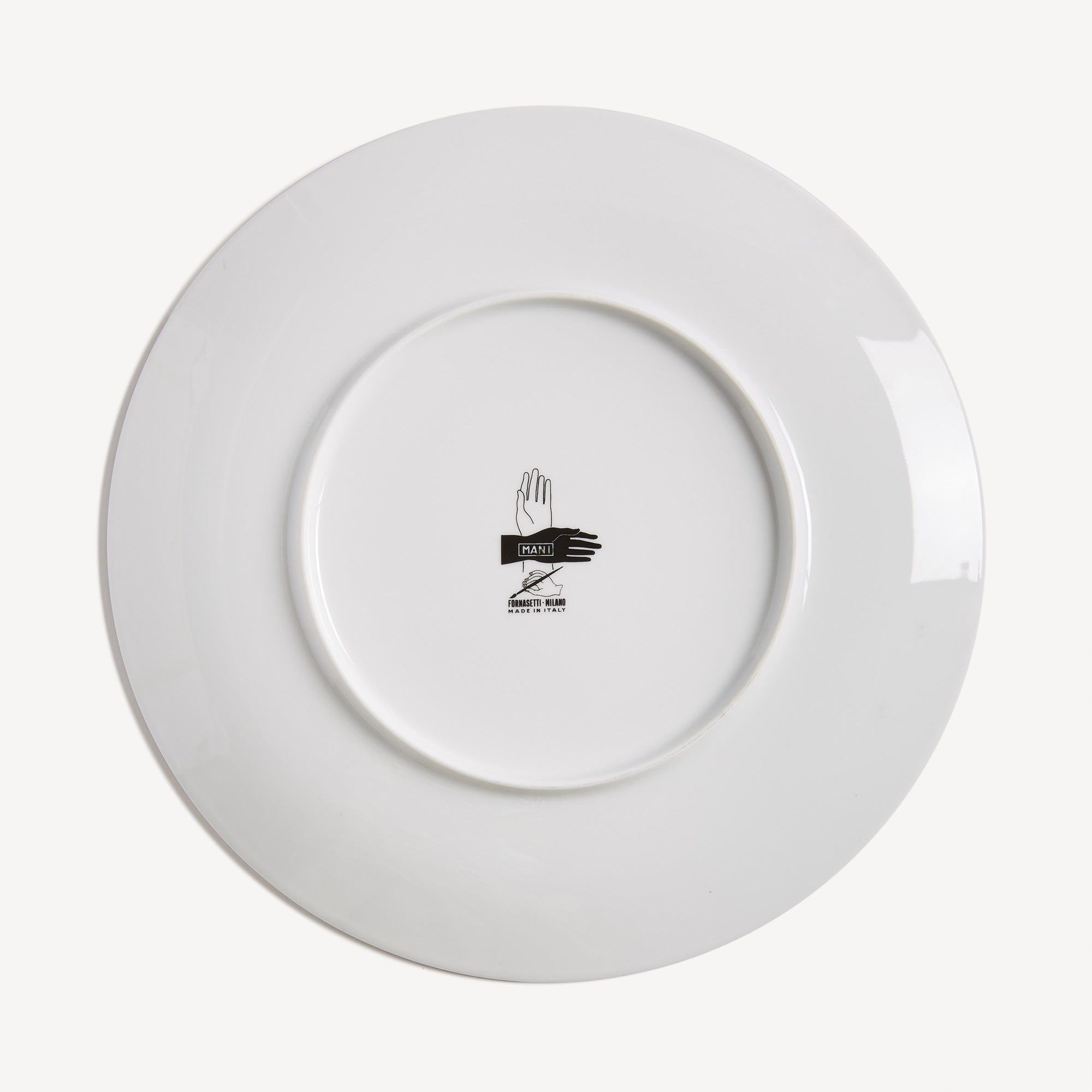 Plate Mani in White/Black | Fornasetti® – Fornasetti Store