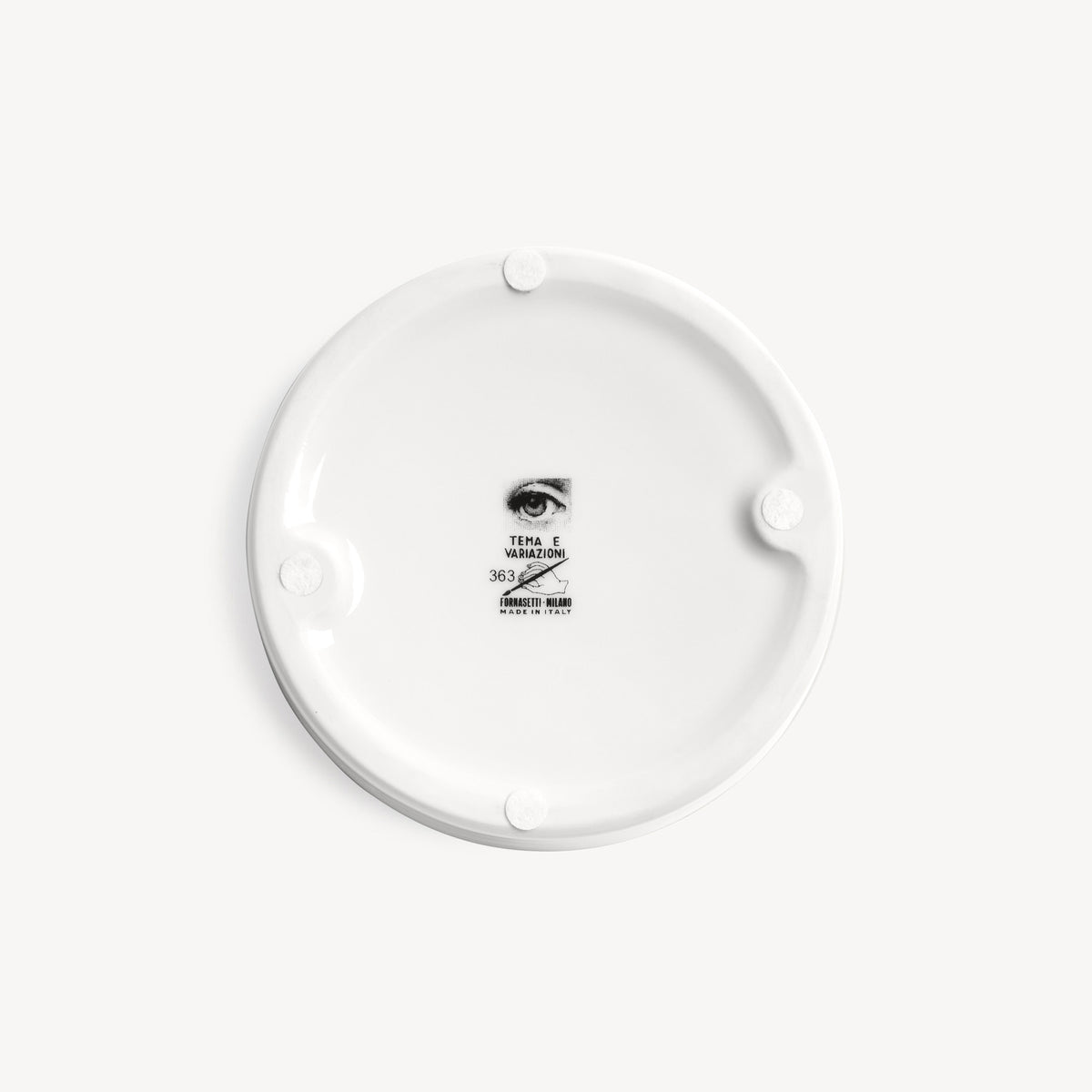 Round ashtray Tema e Variazioni n.363 in White/Black | Fornasetti ...