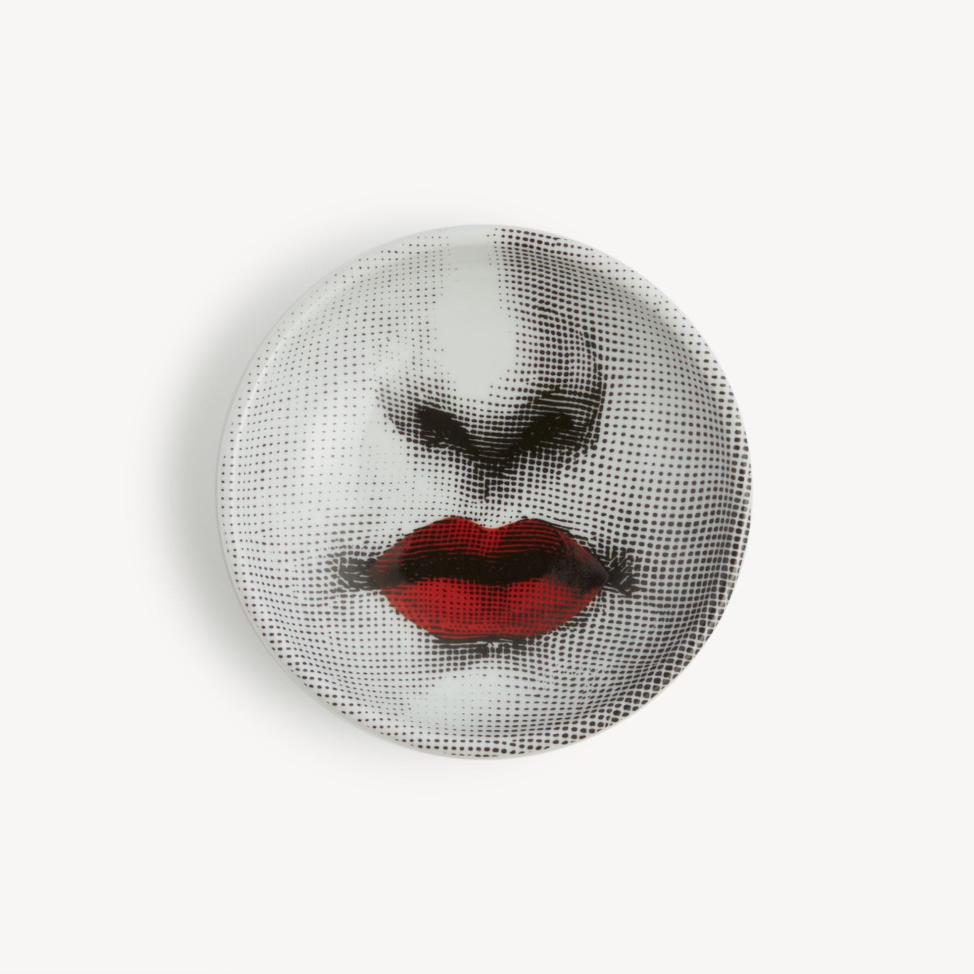 Ashtray Red Lips - Tema e Variazioni n.397 in White/Black/Red