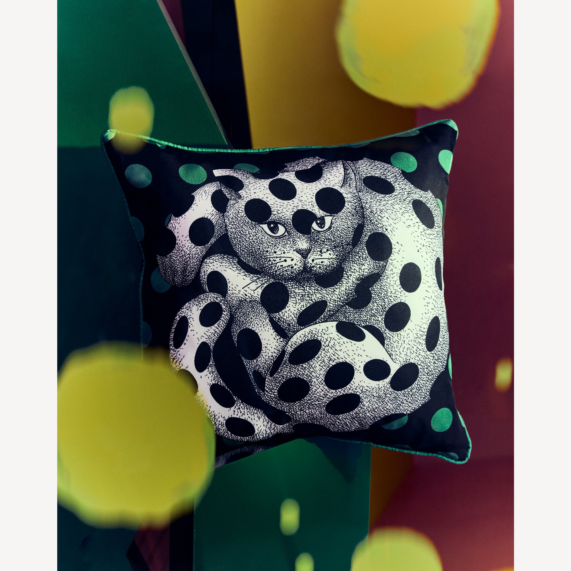 Cushion High Fidelity in Multicolour | Fornasetti® – Fornasetti Store
