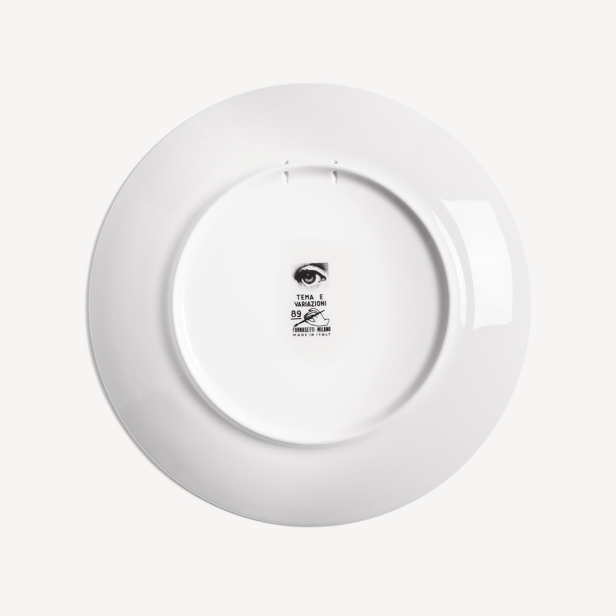 Fornasettiフォルナセッティ cammei プレート 皿 Wall plate Tema e Variazioni n.89 in White/Black | Fornasetti