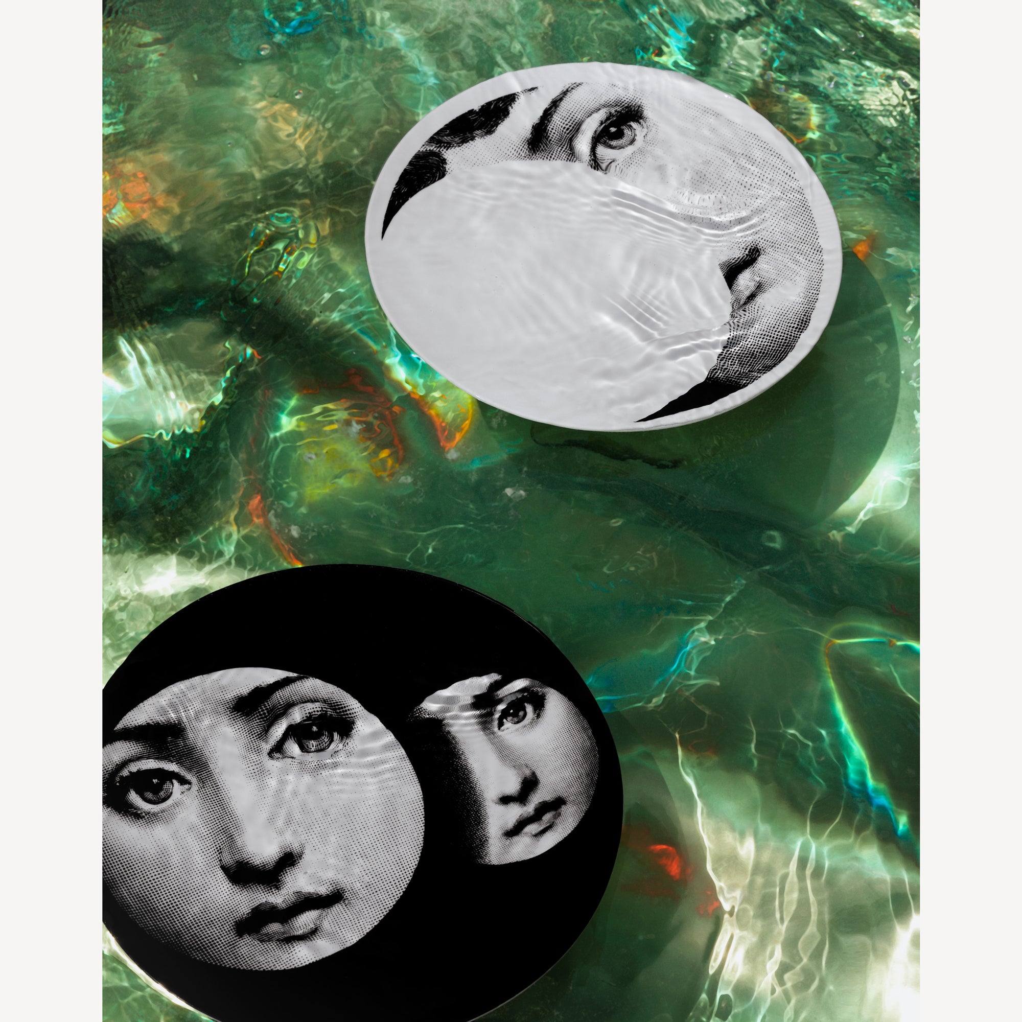 Wall plate Tema e Variazioni n.150 in White/Black | Fornasetti