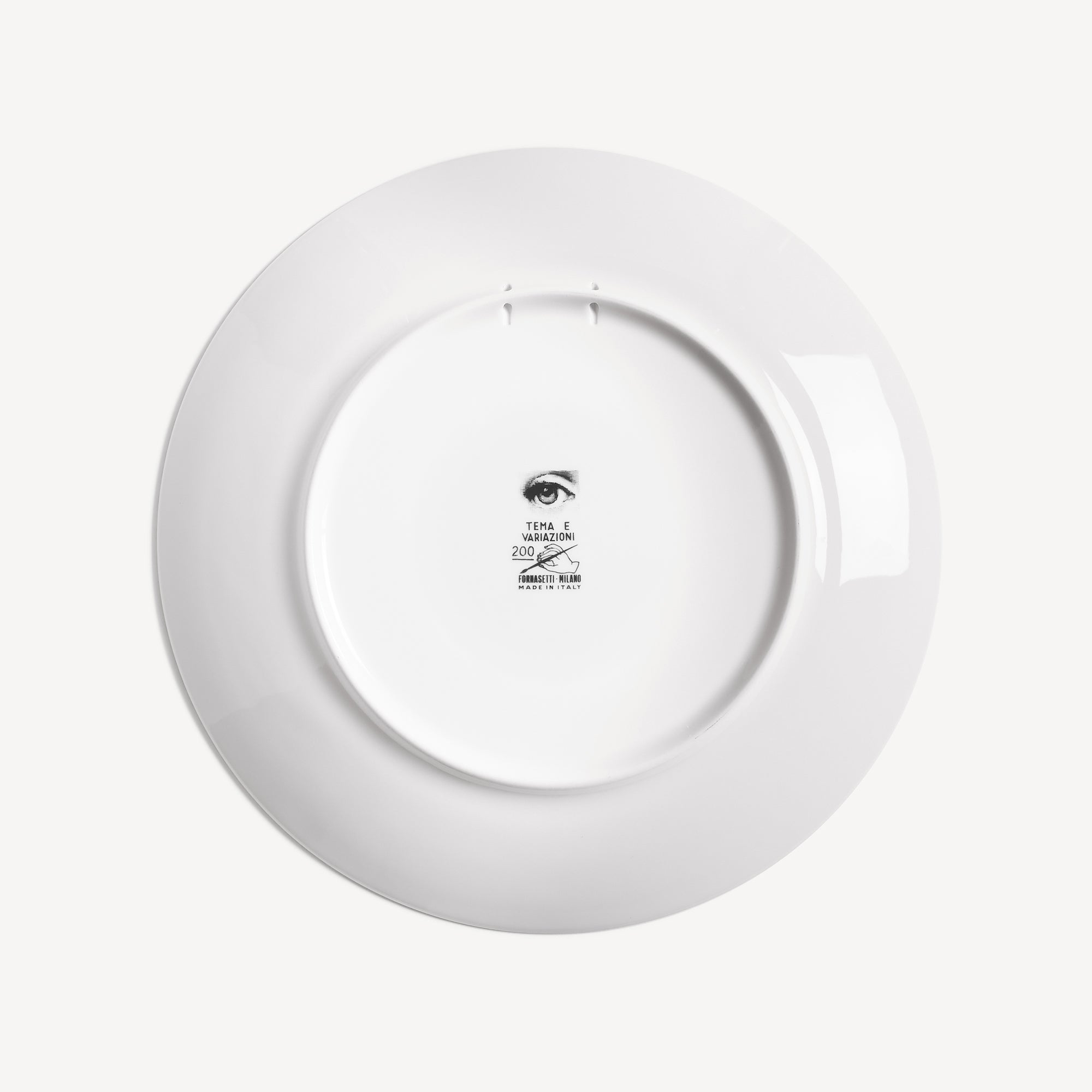 Antiquity Dishes - Wall Dishes | Fornasetti® – Fornasetti Store