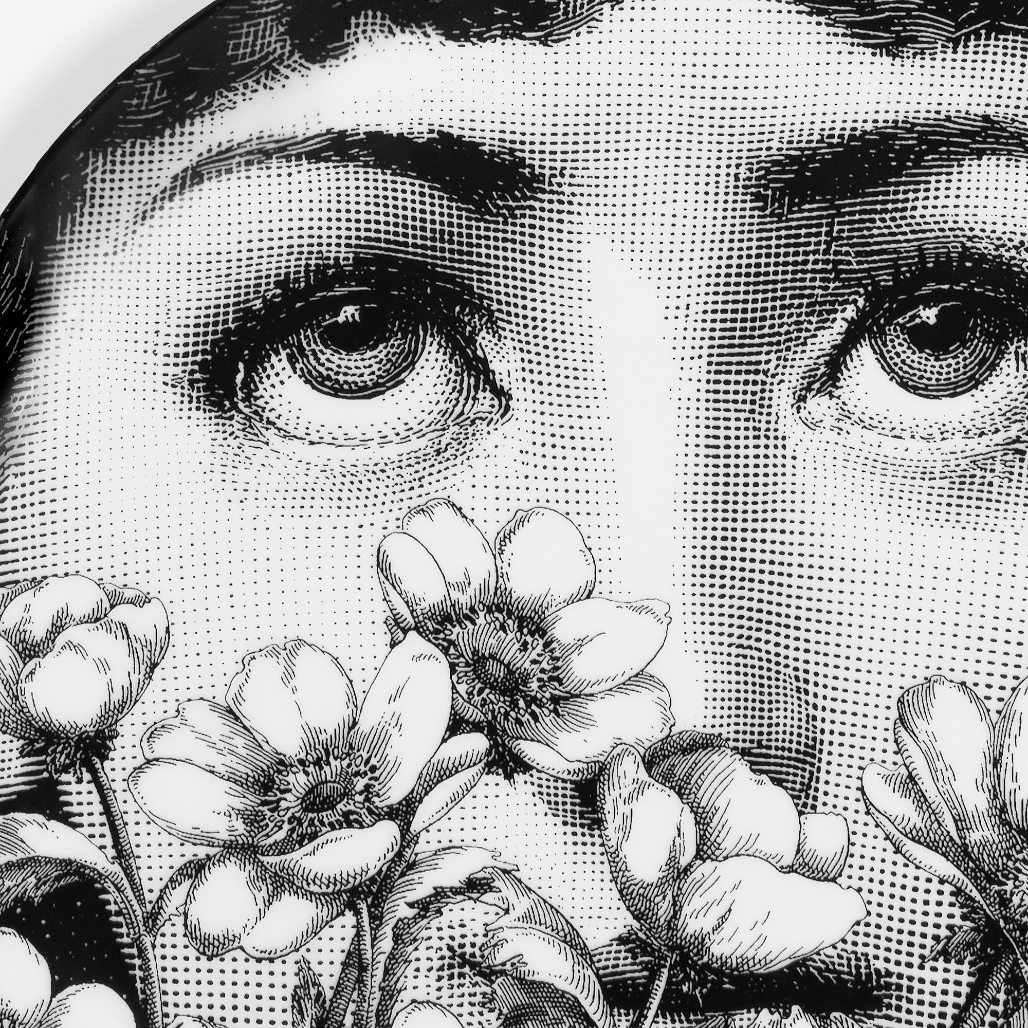 Wall Plate Tema e Variazioni n.410 in Black/White | Fornasetti