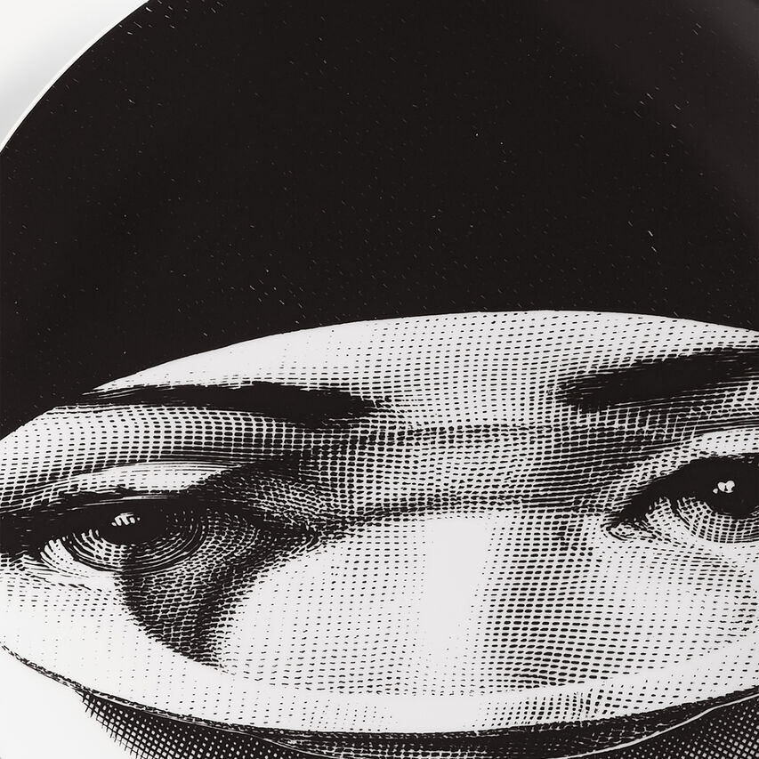 FORNASETTI Wall plate Tema e Variazioni n.118 White/Black PTV118XFOR21BIA