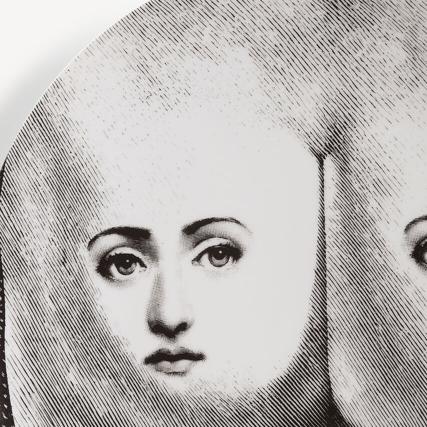 FORNASETTI Wall plate Tema e Variazioni n.302 White/Black PTV302XFOR21BIA