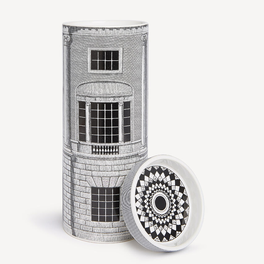 FORNASETTI NEL MENTRE Tall scented Candle - Architettura Décor - Immaginazione Fragrance White/Black FPT419XIMFOR22BIA