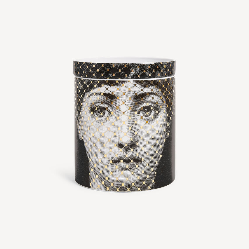 FORNASETTI NEL MENTRE Scented Candle - Mascherina Décor - Frutto Proibito Fragrance White/Black/Gold FPBTV1ZFPFOR23BIA