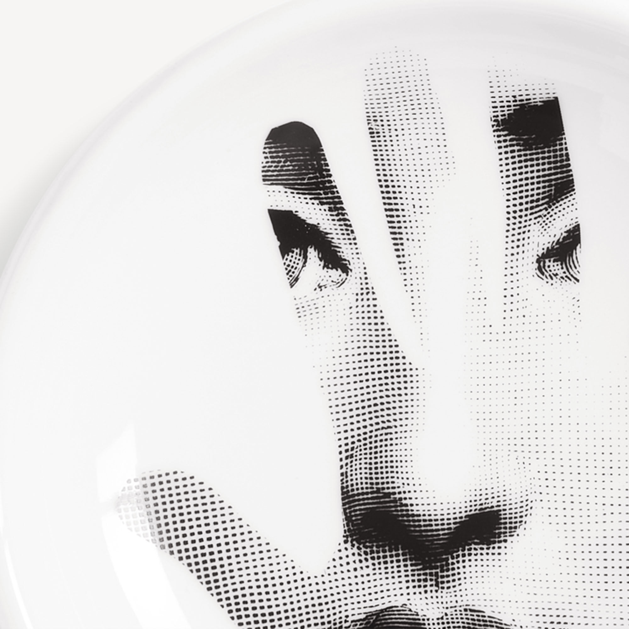 Ashtray Tema e Variazioni n.15 in White/Black | Fornasetti®
