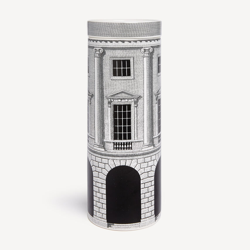 FORNASETTI NEL MENTRE Tall scented Candle - Architettura Décor - Immaginazione Fragrance White/Black FPT419XIMFOR22BIA