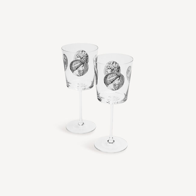 Shop Fornasetti 2 Wine Glasses Set Cammei In White/black