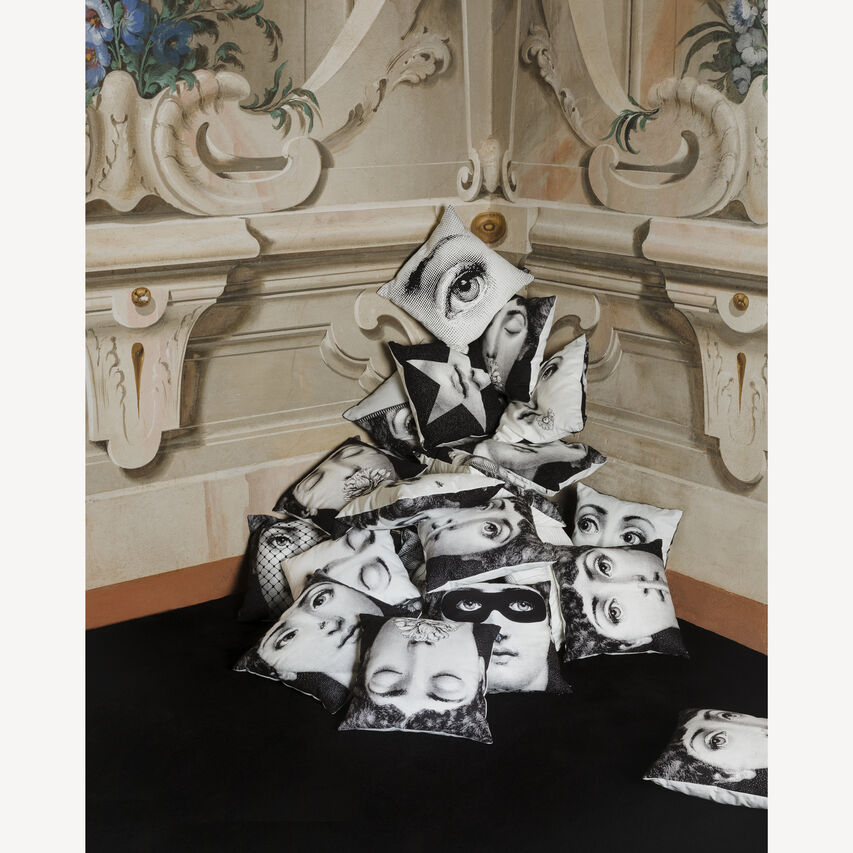 FORNASETTI Cushion Tema e Variazioni n.381 White/Black PILLTV010FOR21BIA