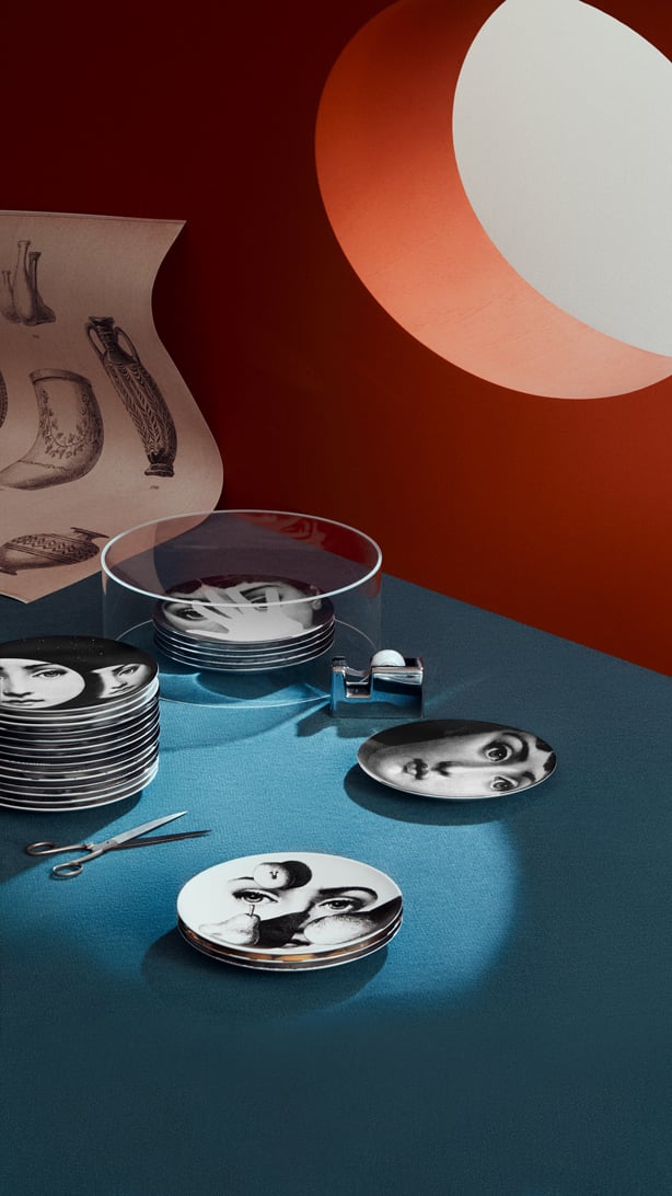 Decorative plates for walls - handpainted | Fornasetti®
